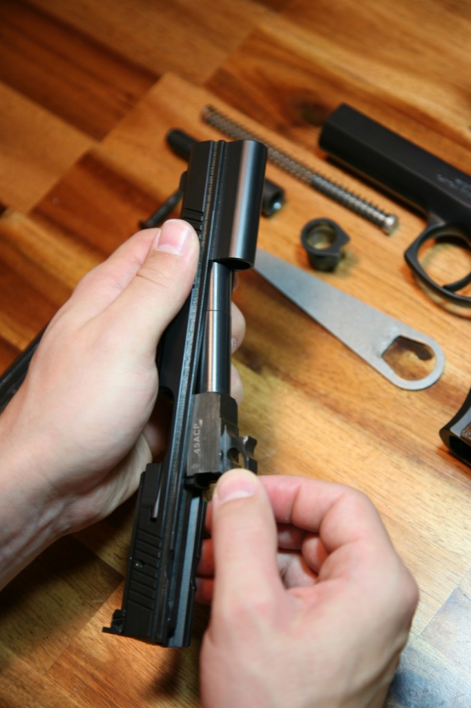 CZ 97 Sport Lauf entnehmen